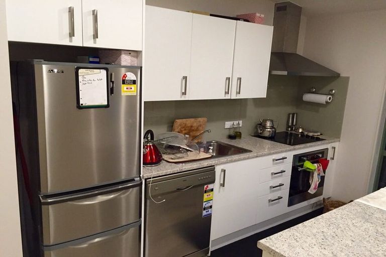 Photo of property in 3 Tern Place, Unsworth Heights, Auckland, 0632