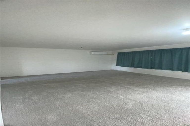 Photo of property in 2/3 Kita Road, Manurewa, Auckland, 2102