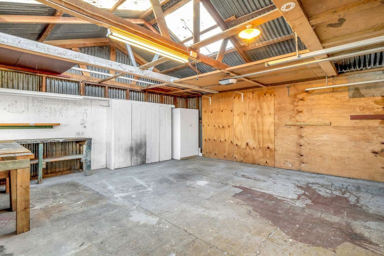 Photo of property in 14 Kawatiri Avenue, Gonville, Whanganui, 4501