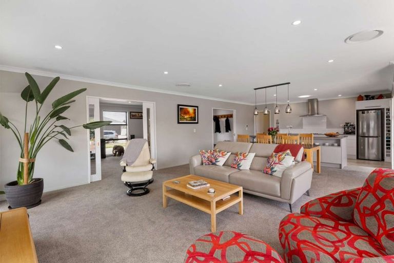 Photo of property in 10 Alexandrina Street, Marshland, Christchurch, 8083