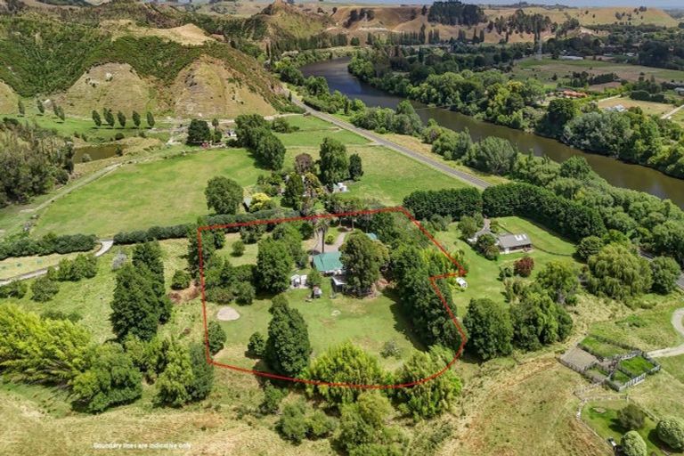 Photo of property in 15 Kukuta Road, Okoia, Whanganui, 4573