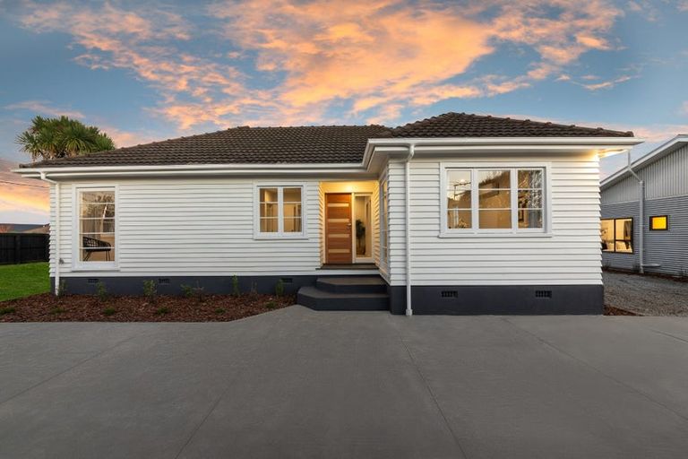 Photo of property in 5 Croziers Road, St Albans, Christchurch, 8052