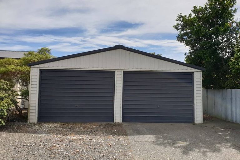 Photo of property in 26 Moulson Street, Strathern, Invercargill, 9812