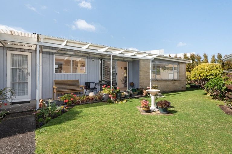 Photo of property in 96b Ngatai Road, Otumoetai, Tauranga, 3110