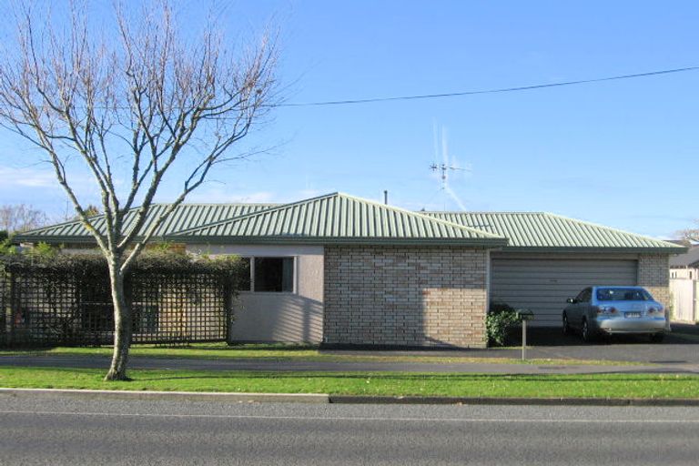 Photo of property in 4/38 Sandwich Road, St Andrews, Hamilton, 3200