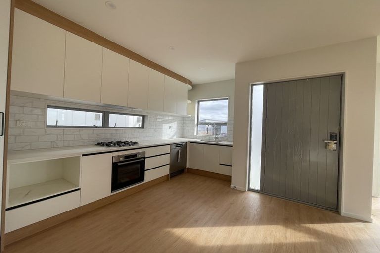 Photo of property in 3 Mata Road, Massey, Auckland, 0614