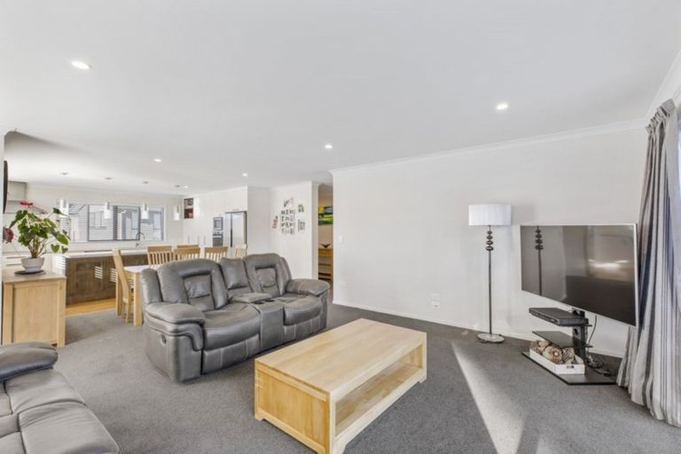 Photo of property in 11 Glory Way, Buckland, Pukekohe, 2677