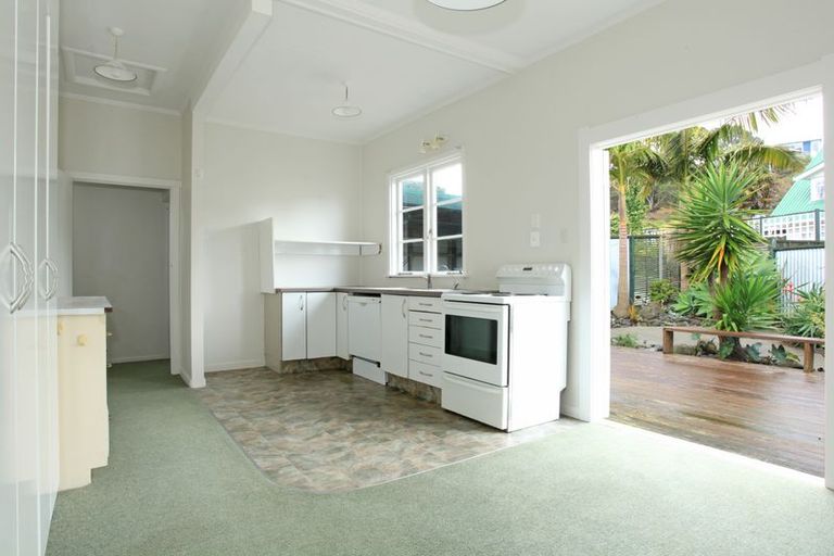 Photo of property in 51 Government Road, Raglan, 3225
