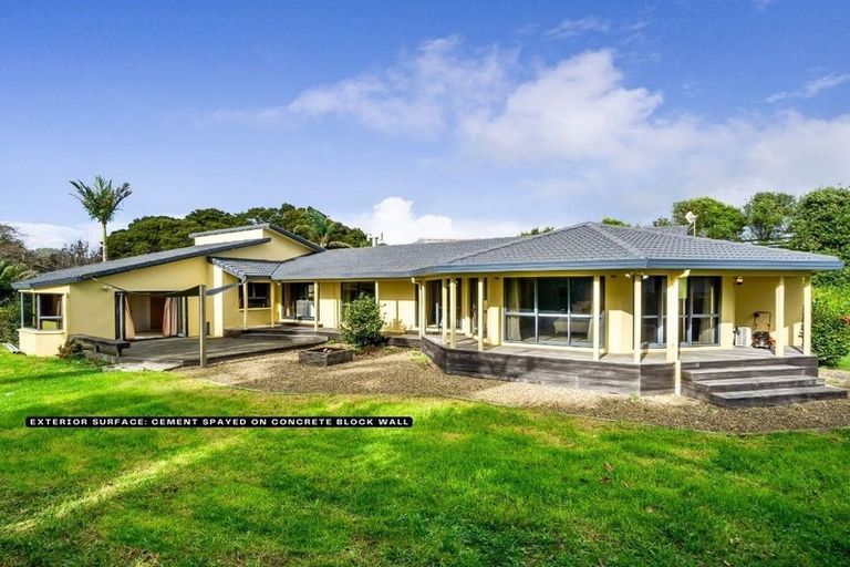Photo of property in 166 Holmes Road, Waiuku, 2682
