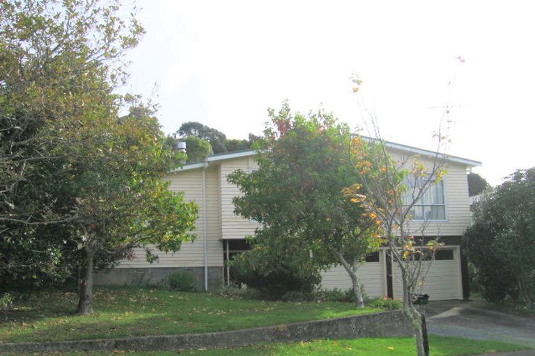 Photo of property in 34 Pembroke Street, Tawa, Wellington, 5028