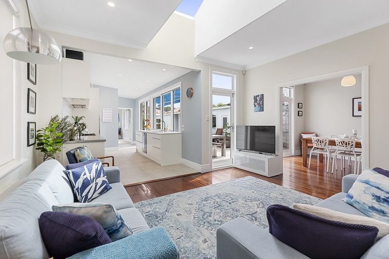 Photo of property in 9 Harper Street, Newtown, Wellington, 6021