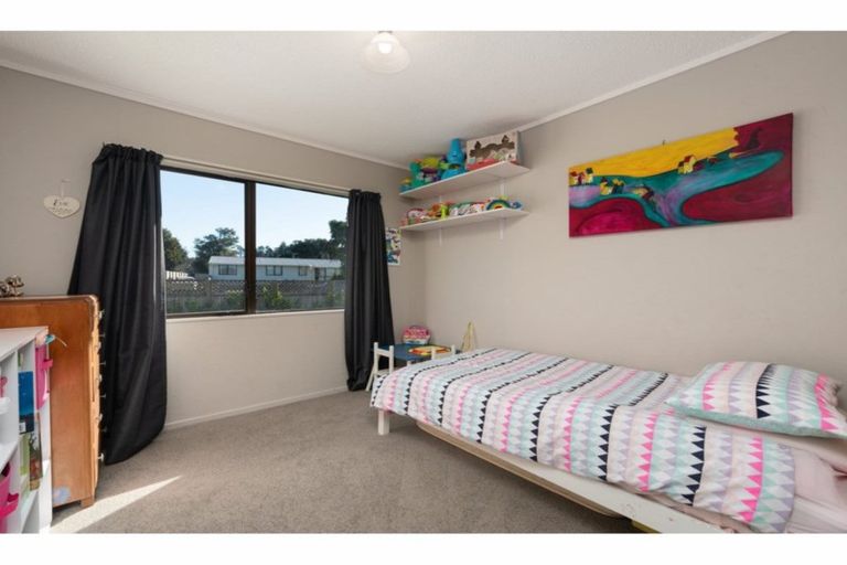 Photo of property in 14 College Place, Poike, Tauranga, 3112