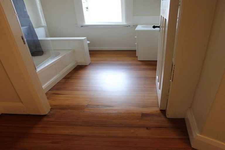 Photo of property in 299 College Street, West End, Palmerston North, 4410