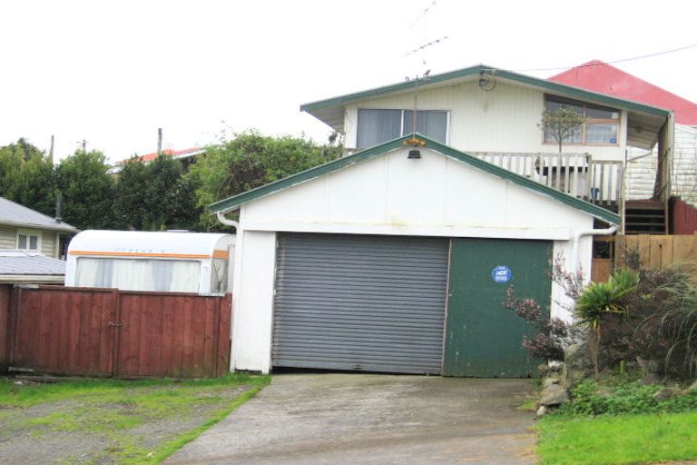 Photo of property in 1/46 Puriri Street, Helensville, 0800