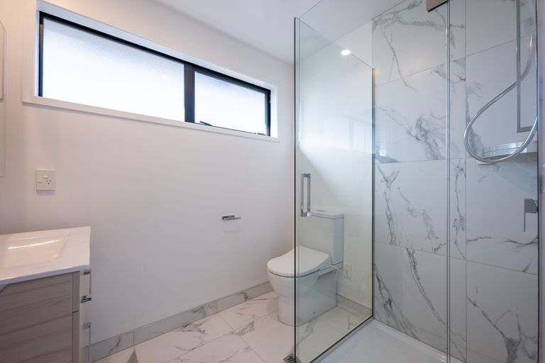 Photo of property in 1/241 Lincoln Road, Addington, Christchurch, 8024