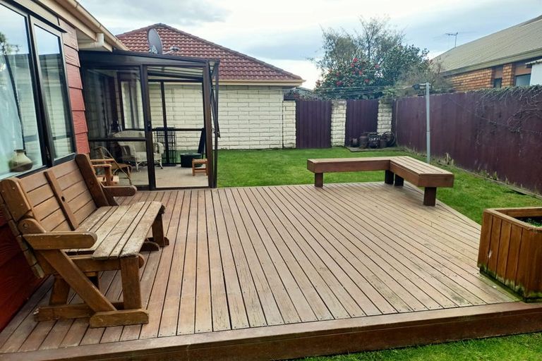 Photo of property in 1/21 Royleen Street, Casebrook, Christchurch, 8051