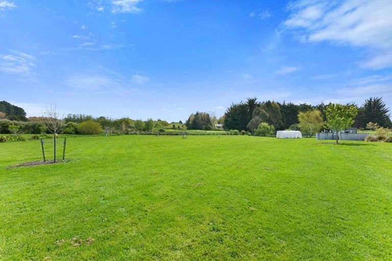 Photo of property in 40 Kristin Place, Manakau, Levin, 5573