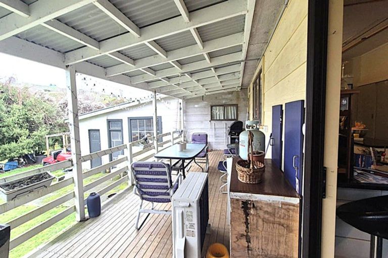 Photo of property in 11 Mangaone Valley Road, Taihape, 4793