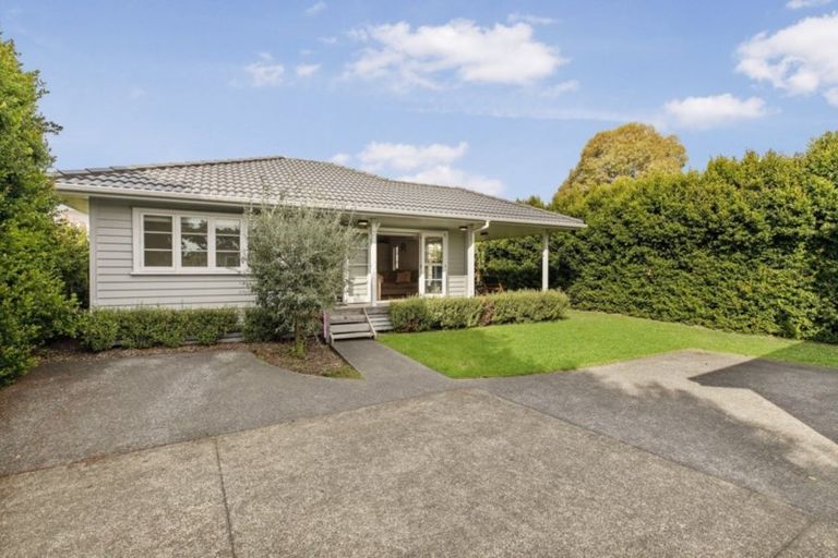 Photo of property in 7 Nelson Avenue, Northcote Point, Auckland, 0627