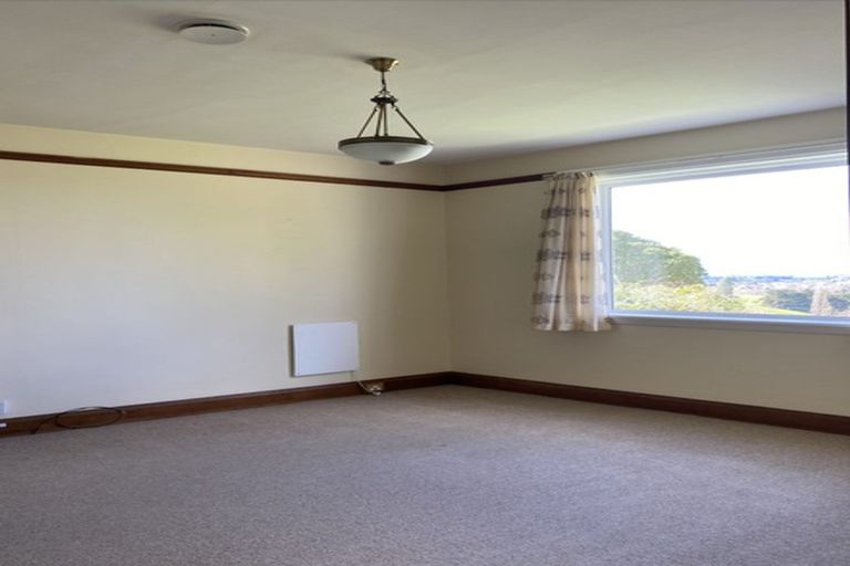 Photo of property in The Vines, 228 Point Bush Road, Waimate, 7979