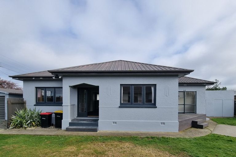 Photo of property in 22 Moa Street, Waikiwi, Invercargill, 9810