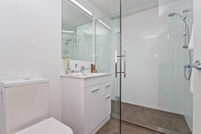 Photo of property in 2/34 Pollen Street, Grey Lynn, Auckland, 1021