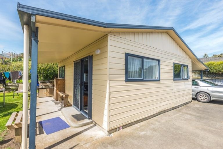 Photo of property in 20 Egmont Street, Castlecliff, Whanganui, 4501
