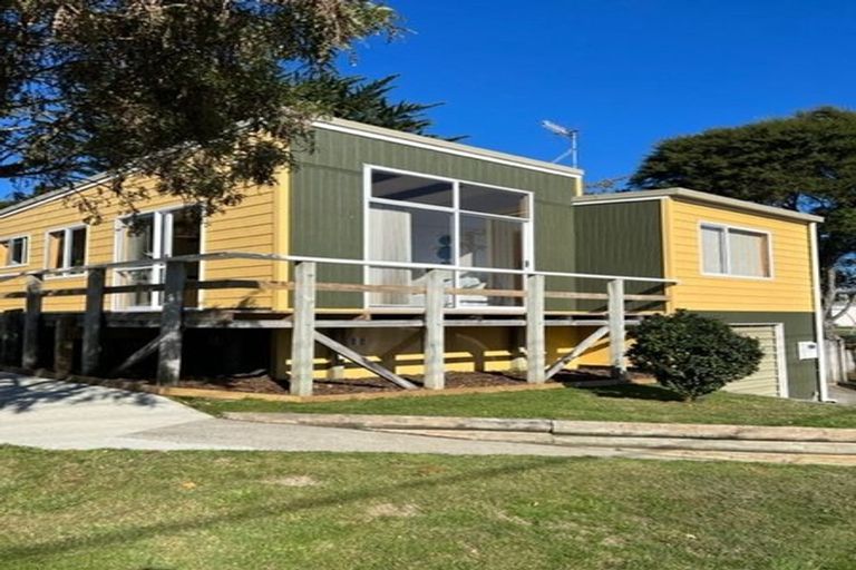 Photo of property in 10a Aorangi Road, Paraparaumu, 5032