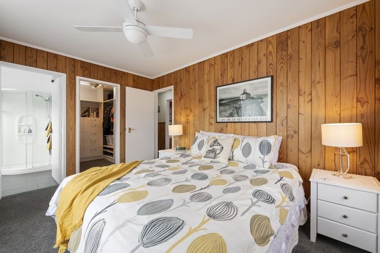 Photo of property in 113 Gemstone Drive, Birchville, Upper Hutt, 5018