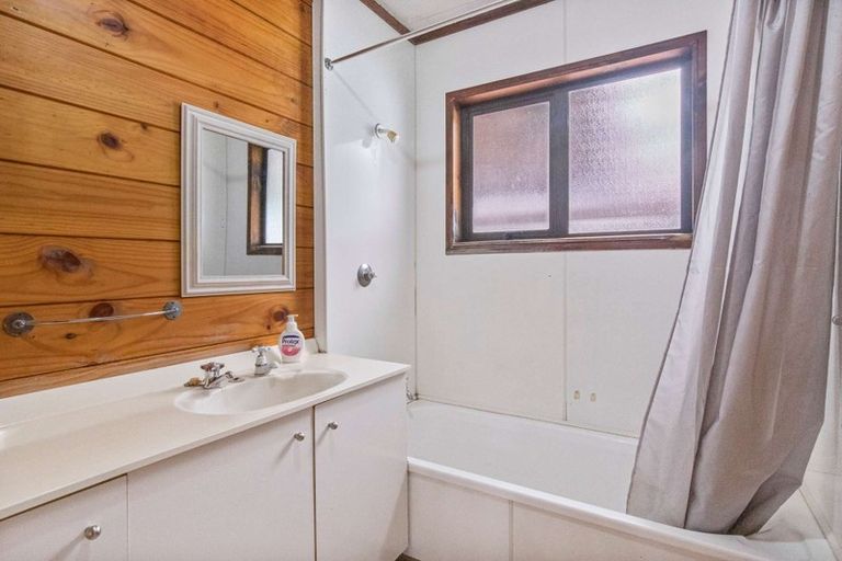 Photo of property in 24d Gordon Road, Western Heights, Rotorua, 3015