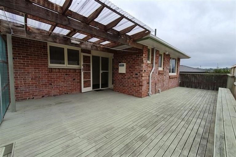 Photo of property in 39 Blakeborough Drive, Forrest Hill, Auckland, 0620