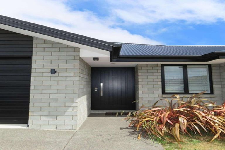 Photo of property in 56 Katrine Drive, Burwood, Christchurch, 8083