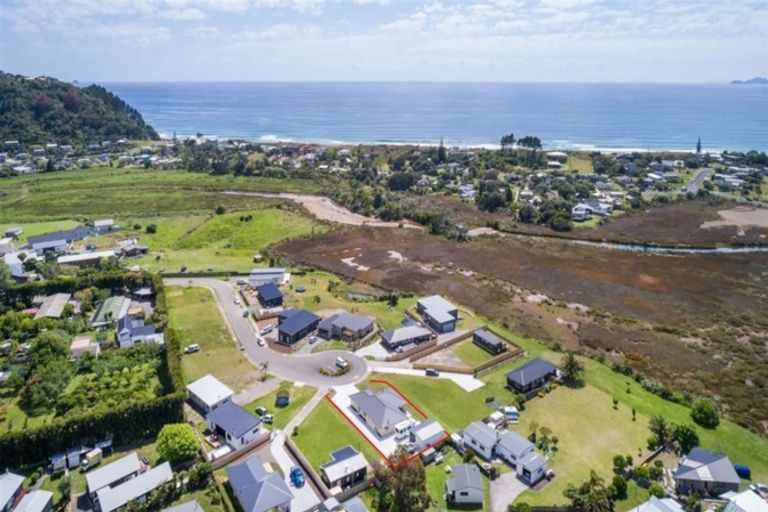 Photo of property in 36 Tairua Palms Place, Tairua, 3508