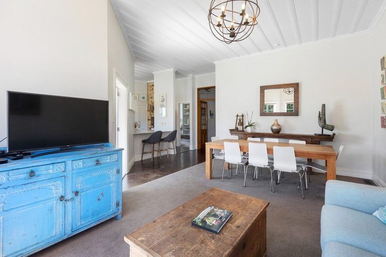 Photo of property in 1/36 Maritime Terrace, Birkenhead, Auckland, 0626