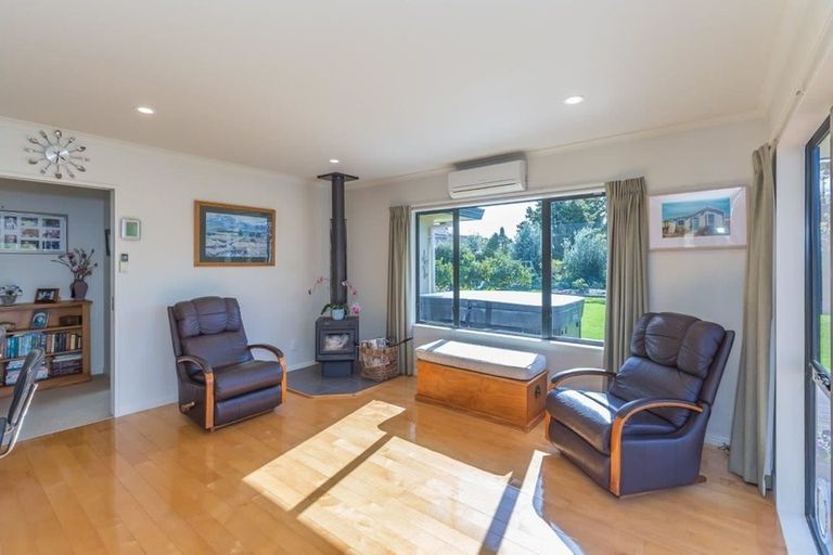 Photo of property in 7 Wakefield Road, Levin, 5571