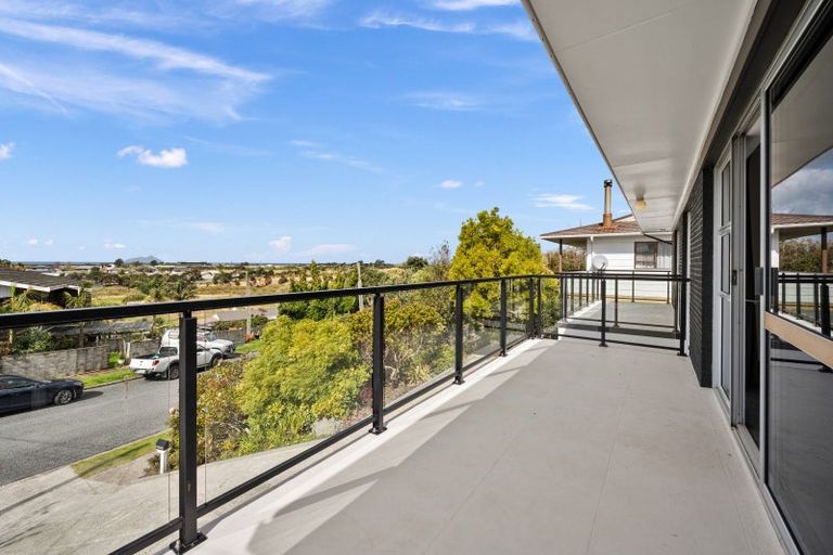 Photo of property in 18 Seaview Road, Ruakaka, 0116