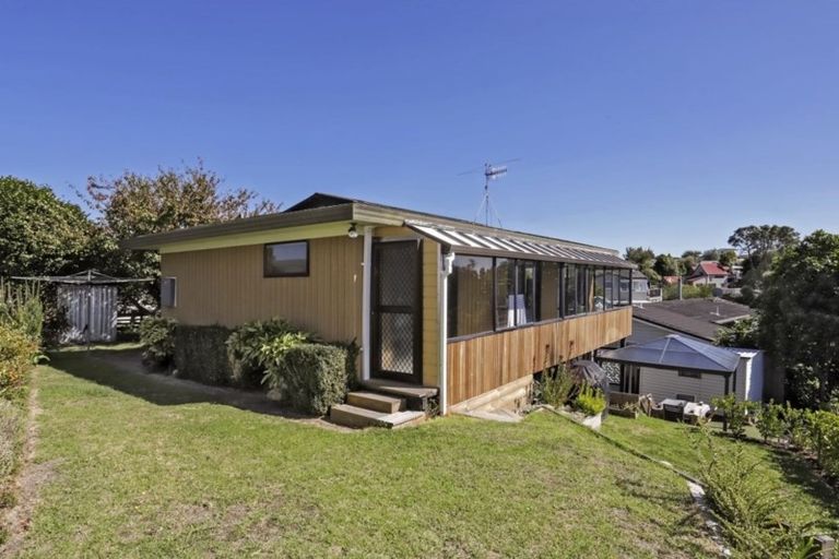Photo of property in 6 Knox Place, Greerton, Tauranga, 3112