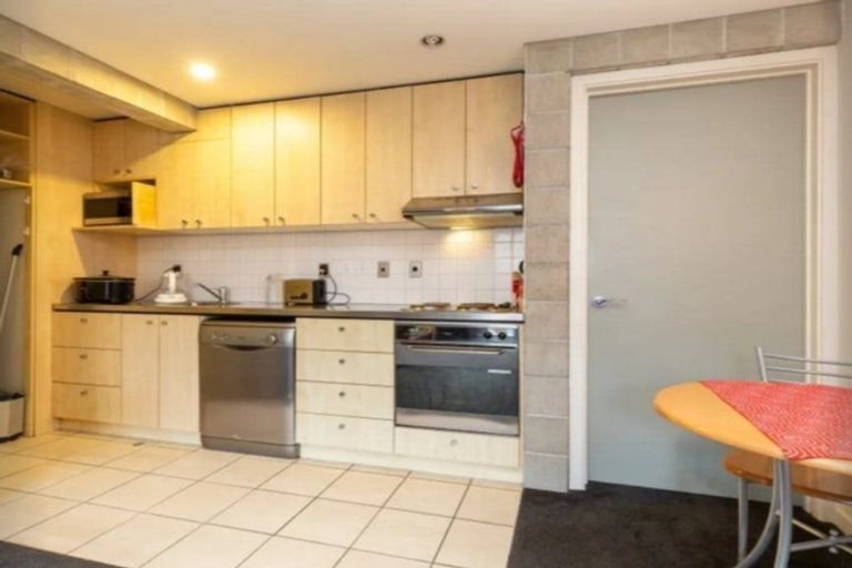 Photo of property in 40/868 Colombo Street, Christchurch Central, Christchurch, 8013