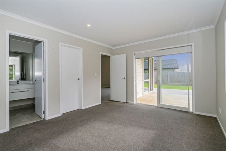 Photo of property in 28 Alf Simpson Drive, Whitianga, 3510