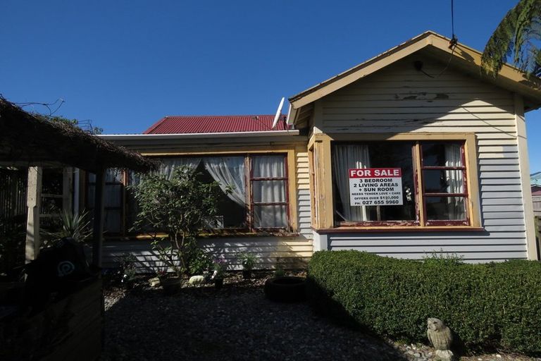 Photo of property in 63 Romilly Street, Westport, 7825