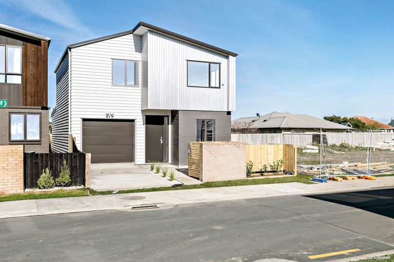 Photo of property in 40 Te Aparangi Road, Papakura, 2110