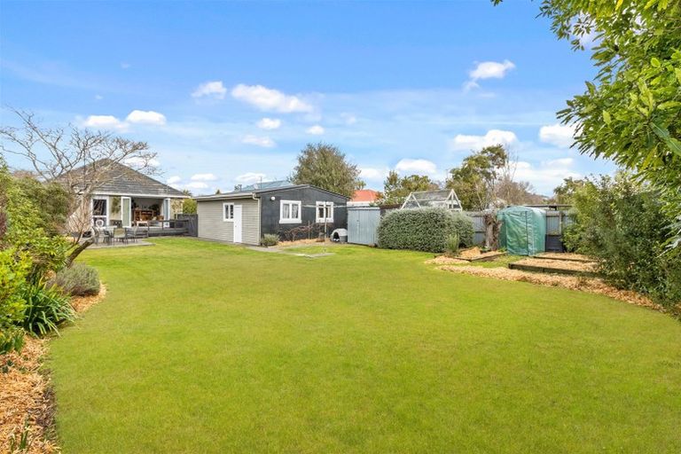 Photo of property in 34 Barnes Road, Redwood, Christchurch, 8051
