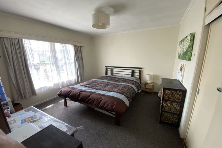 Photo of property in 3/44 East Coast Road, Milford, Auckland, 0620