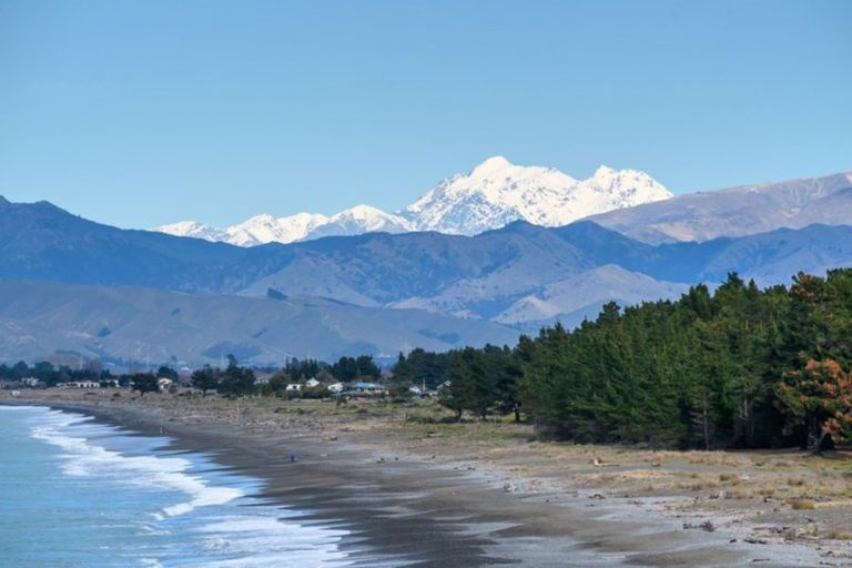 Photo of property in 18 Shoreline Place, Rarangi, Blenheim, 7273