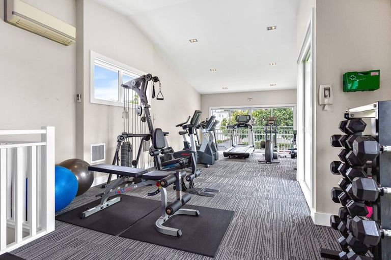 Photo of property in 1 Park Lane, Orewa, 0931