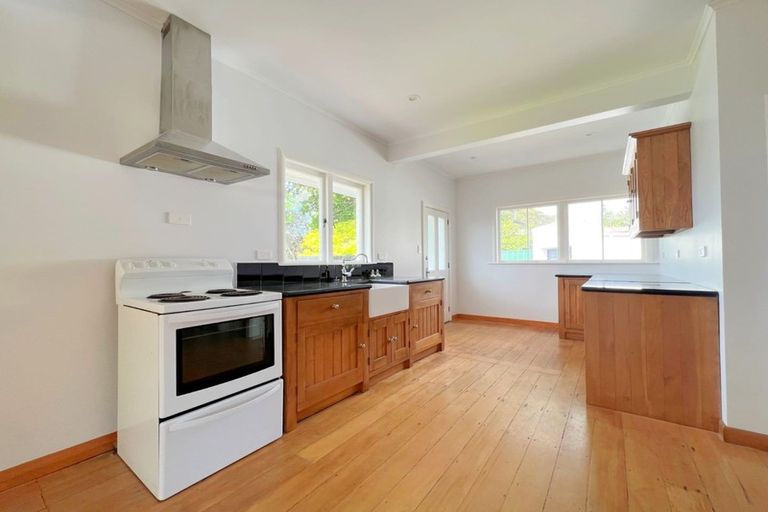 Photo of property in 320 Cobham Drive, Hillcrest, Hamilton, 3216