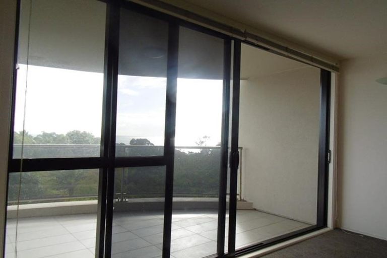 Photo of property in 175gd Hurstmere Road, Takapuna, Auckland, 0622