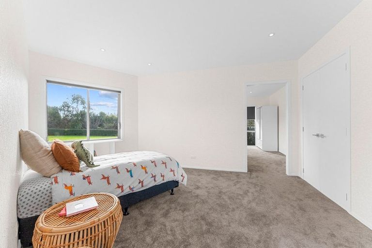 Photo of property in 68 Mcgiven Drive, Ridgewood, New Plymouth, 4371