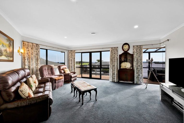 Photo of property in 97 Parklands Avenue, Bell Block, New Plymouth, 4312