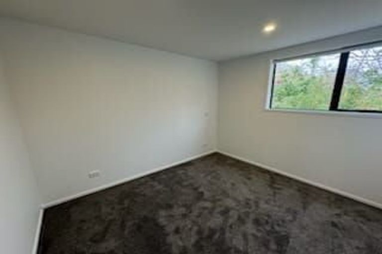 Photo of property in 2/7 Matata Place, Dallington, Christchurch, 8061